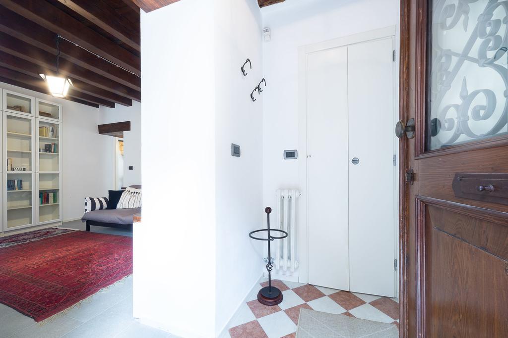 Ve.N.I.Ce Cera Casa Santo Stefano Lägenhet Venedig Exteriör bild