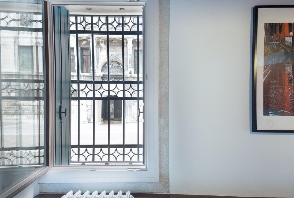 Ve.N.I.Ce Cera Casa Santo Stefano Lägenhet Venedig Exteriör bild