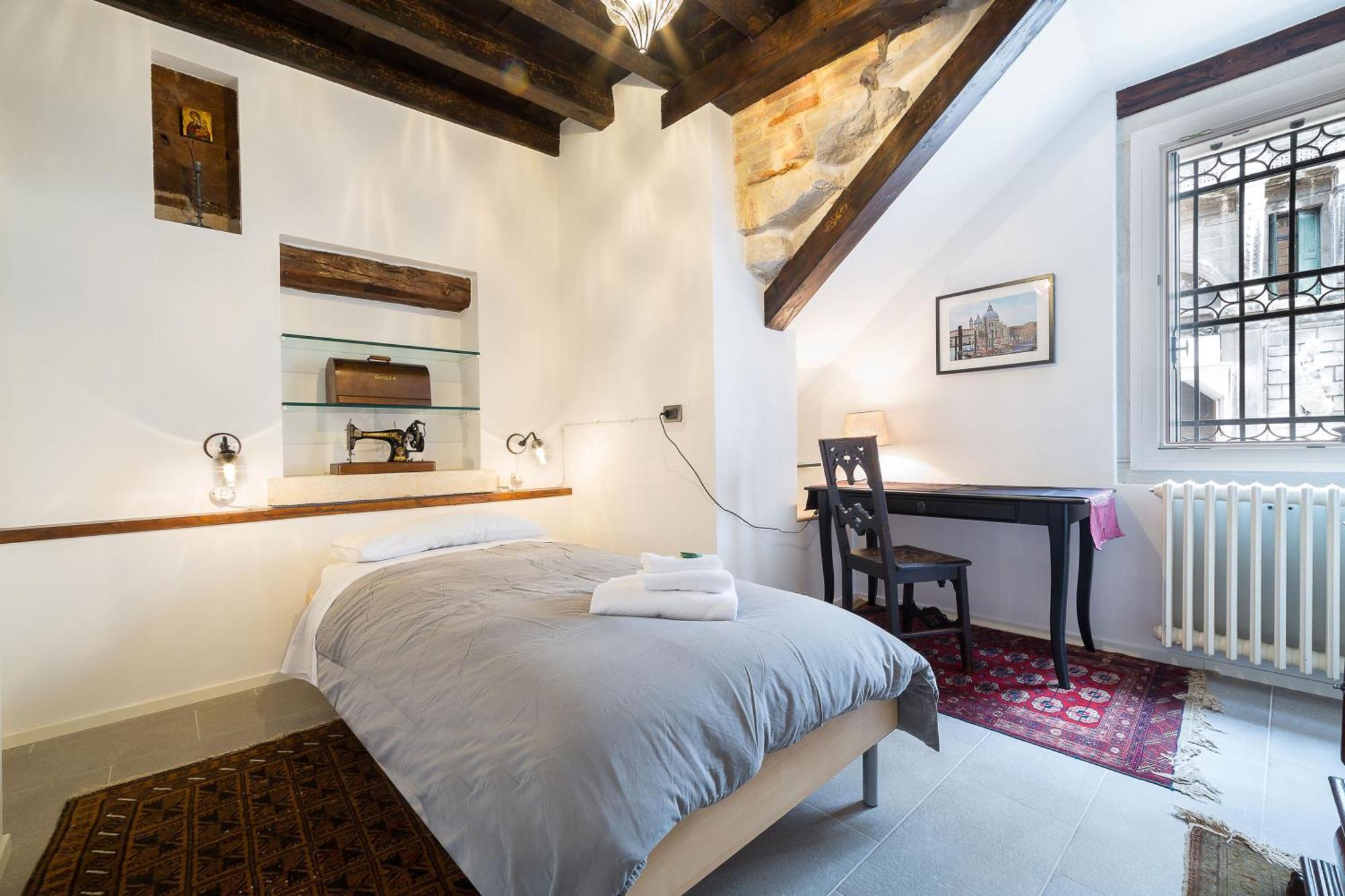 Ve.N.I.Ce Cera Casa Santo Stefano Lägenhet Venedig Exteriör bild