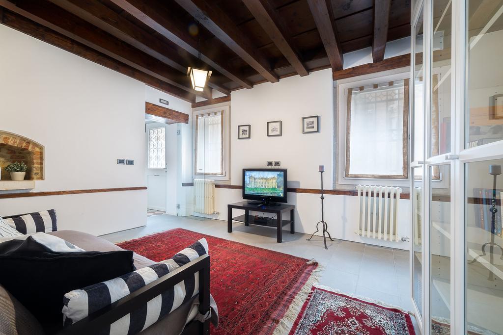 Ve.N.I.Ce Cera Casa Santo Stefano Lägenhet Venedig Exteriör bild